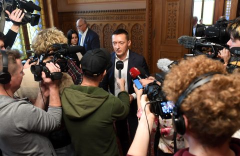 Elmebaj – Rogán Antal helyett a Kormányzati Tájékoztatási Központ válaszolt Magyar Péternek