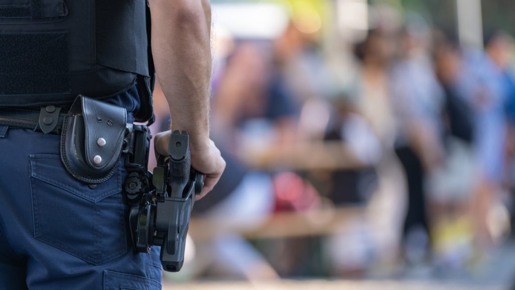 Őrizetbe vették Mamit, a 63 éves asszony kristályt árult a Blahán