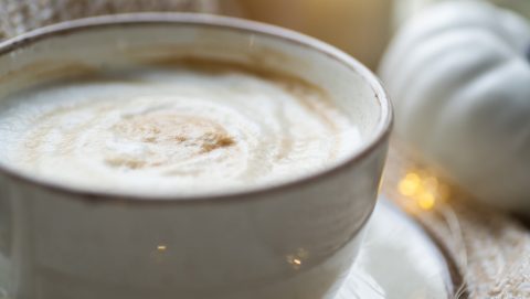 Pénteki friss hírek, forgalom, időjárás – Reggeli pakk