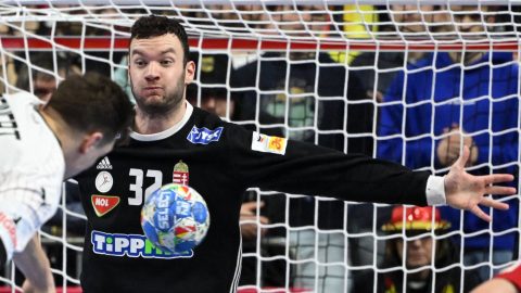 A magyar kéziválogatott kapusa is gólt lőtt a Benficában