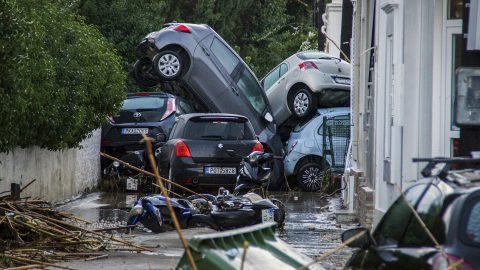 Két halálos áldozata van a görögországi viharnak