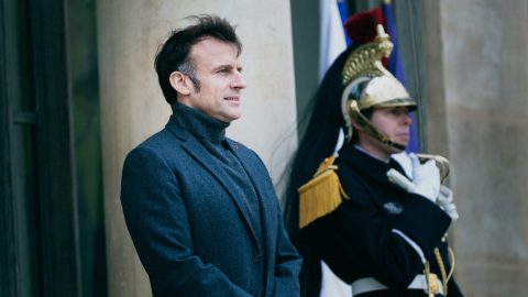 Macron nem akar még egy választást, 48 órán belül kinevezné az új miniszterelnököt