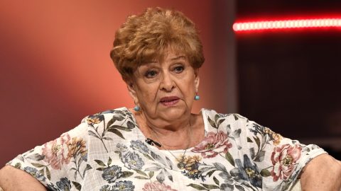 Pásztor Erzsi a mai tévéműsokról: Lemásolunk mindent, ami ordenáré!