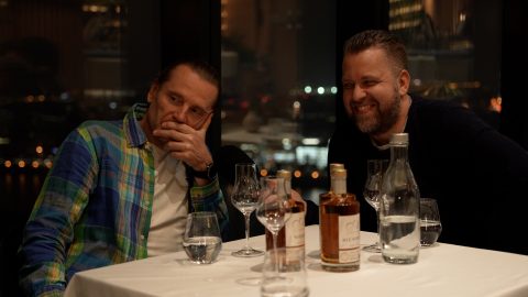 A külföldi turisták szeretik a magyar whiskyt – Mi is megkóstoltuk
