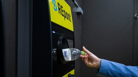 Egyre több magyar igyekszik kikerülni a palackvisszaváltást