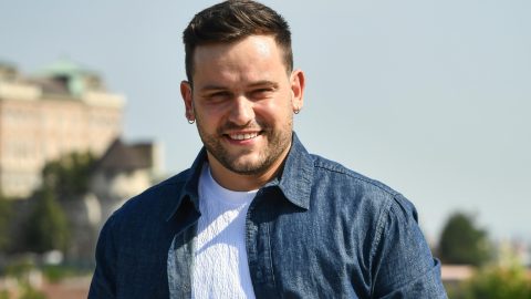 Szabó Ádám a feleségéről: Két-három évvel ezelőtt sokat alkoholizáltam, dohányoztam, szerencsejátékoztam, de Jenni megnevelt