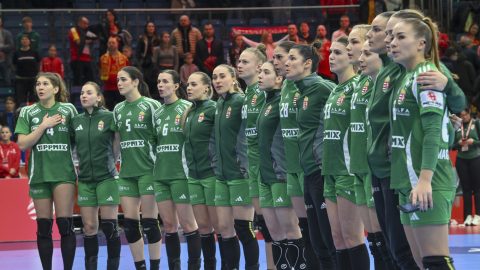 „Agyban nem voltunk ott az első félidőben” – fontos tanulsággal gazdagodott a női kéziválogatott