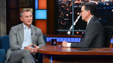 Daniel Craig élő adásban szólt rá Stephen Colbertre, hogy folyton rosszul ejti ki a nevét