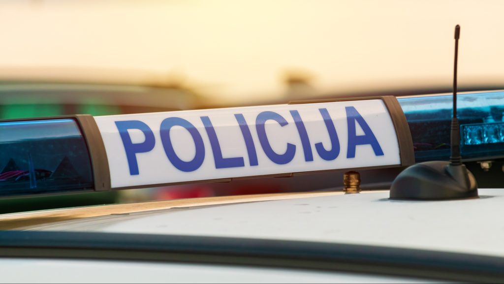 Egy diák megkéselte több társát és egy tanárát egy zágrábi általános iskolában