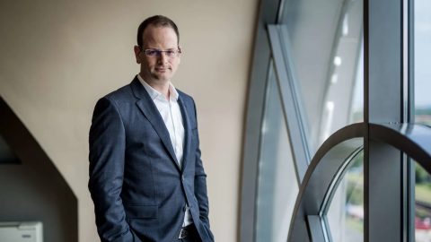 Adócsalás: 250 milliós pénzbüntetést kér az ügyészség Jellinek Dániel milliárdos üzletemberre