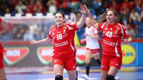 Tízgólos győzelemmel menetel a válogatott a női kézi-Eb-n