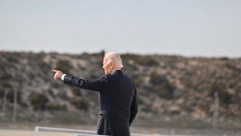 Joe Biden nem utazik el Olaszországba