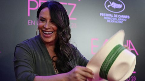 A 13 Oscar-jelölést kapó Emilia Pérez transznemű főszereplője bocsánatot kért rasszista és iszlámellenes posztjai miatt