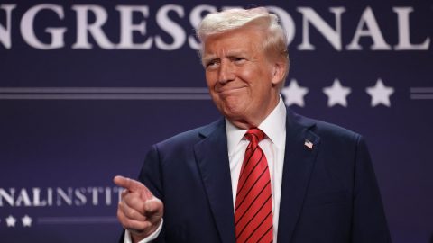 Trump elsőként Netanjahut fogadja a Fehér Házban, míg Orbán látogatásának továbbra sincs időpontja