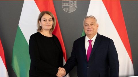 Csibi: A választók üzentek Brüsszelnek. Magyar: Ez óriási bukás az állampártnak.