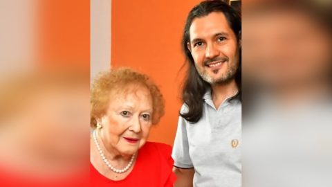 „Észre sem veszem a korkülönbséget” – mondja a 43 éves férfi, akinek 88 éves a felesége