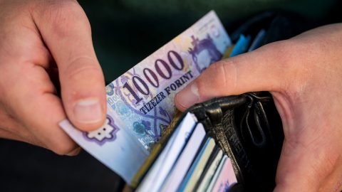 KSH: nettó 478 ezer forint volt novemberben az átlagkereset