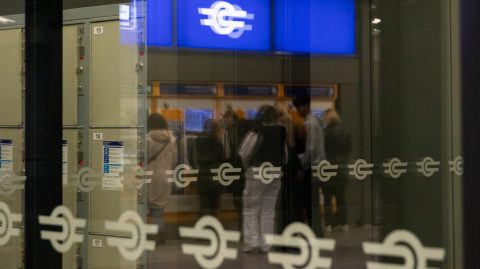 Pénzcentrum: meghátrálnak Lázárék a MÁV-nál a tömeges felmondások miatt
