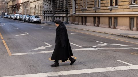 Több év után padlóra kerülnek az induló nyugdíjak az inflációkövető rendszer miatt