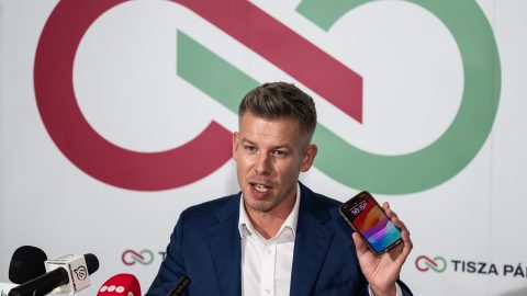 Magyar Péter a bombariadókról: A titkosszolgálatokért felelős miniszter és a belügyminiszter felelőssége, ha egy ilyen összehangolt akcióról előzetesen fogalmuk sem volt