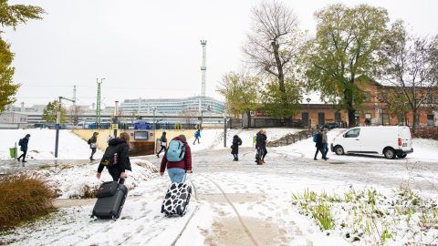 Vágányépítés miatt változik a pécsi, kaposvári, soproni és szombathelyi InterCityk, valamint elővárosi vonatok menetrendje