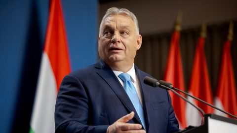 Orbán szerint amikor repülőrajtról beszélt, nem lutrira ment