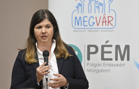 Navracsicsék korrupciógyanú miatt kérnek brüsszeli vizsgálatot