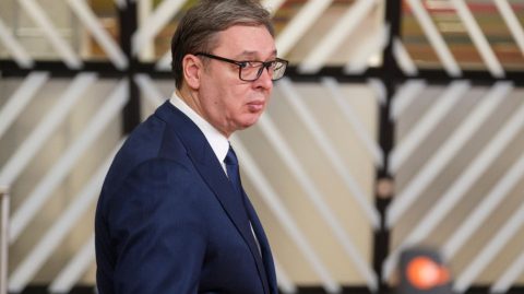 Vučić engedett a tüntetők követeléseinek, még ma kegyelmet ad az egyetemistáknak