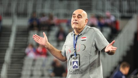 Két házigazda is fontos meccset vesztett el a kézivébén