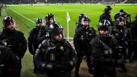 Fradi-ünnep és marcona rendőrsorfal – képeken az FTC-Alkmaar EL-meccs