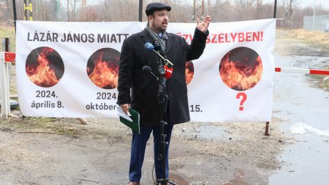 Zugló polgármestere feljelenti Lázár tárcáját a rákosrendezői állapotok miatt