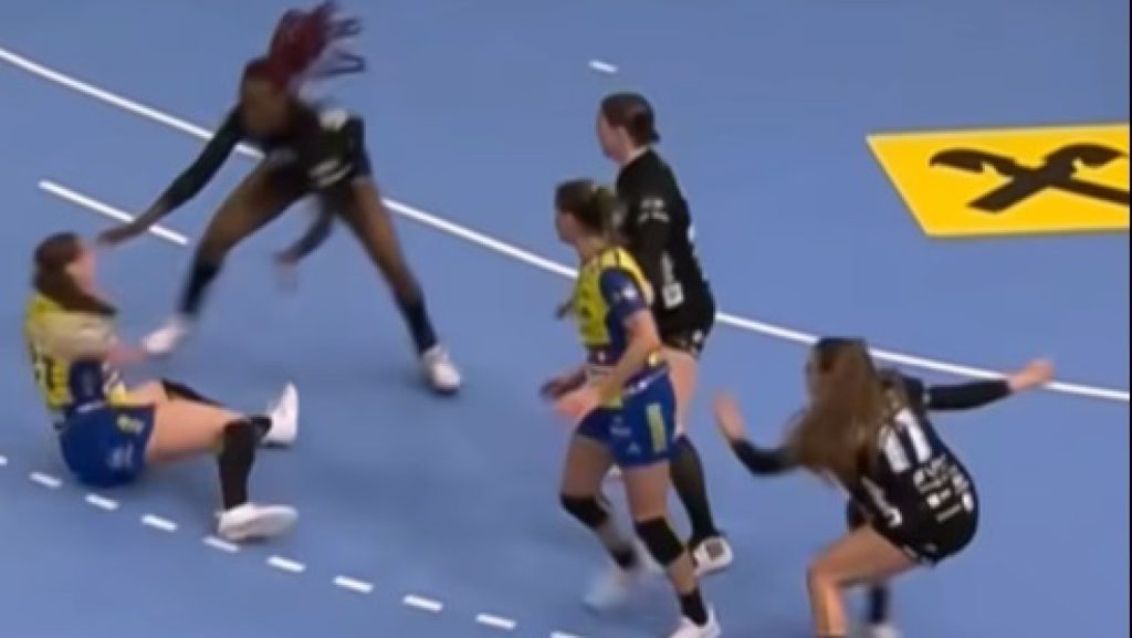 Földön ülve dobtak győztes gólt a kézi-BL-ben