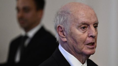 Parkinson-kórral küzd a világ egyik legismertebb karmestere, Daniel Barenboim