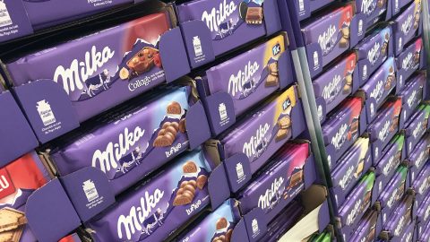 A fogyasztóvédelmi hatóság visszahívja a Milka vaníliás croissaintját