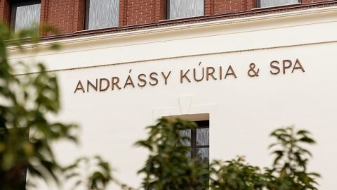 Mészáros Lőrinc: Büszkék vagyunk arra, hogy a Tokaji borvidék egyik legszebb szállodáját ismét a portfóliónkban tudhatjuk