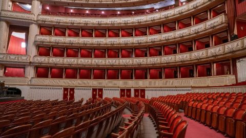 Dögletes bűz miatt menekültek a nézők a bécsi operából