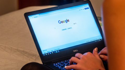 Végleg lekapcsolják a reklámblokkolókat a Chrome böngészőben