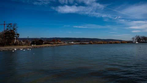Keszthelynél már elkezdett befagyni a Balaton