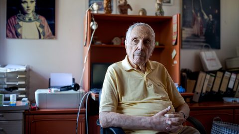 „Ti hülyék vagytok?!” – fordult vissza a kivégzőosztag felé Libik André