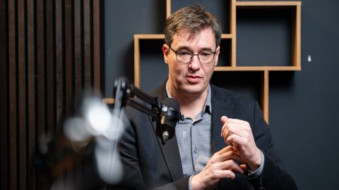 Karácsony azt mondja, ő már nyugdíjas lesz, mire felépül a Parkváros Rákosrendezőn