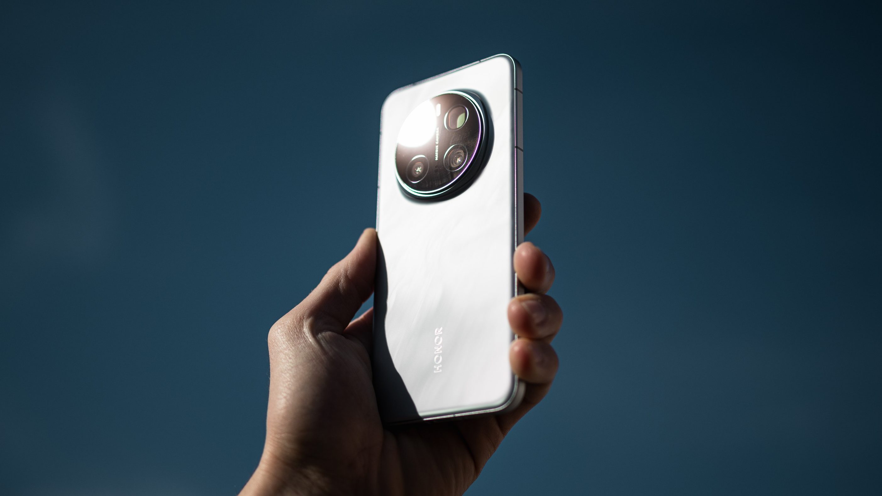 Remek mobil a Honor Magic7 Pro, de azért van itt egy elég nagy bökkenő 1