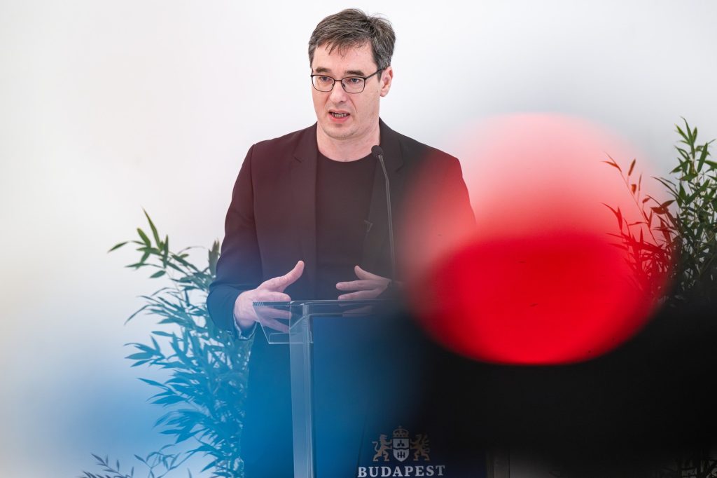 Karácsony Gergely felszólal a Nyugati téri aluljárók tisztaságának megóvásáért