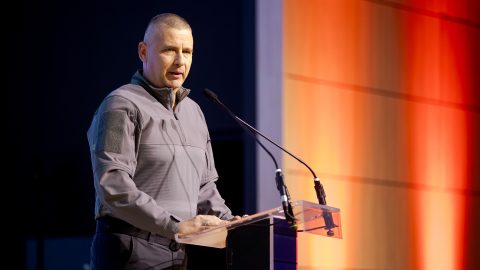 Elárulta a Honvédelmi Minisztérium, kik írták alá a Ruszin-Szendi Romulusztól elhatárolódó nyilatkozatot