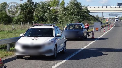 Hamarosan megvádolhatják a százmillió forintnyi droggal lebukó futárt, megvan a megbízója is, nála hat kiló kábítószert találtak