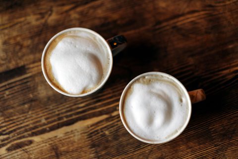 Csütörtöki friss hírek, forgalom, időjárás – Reggeli pakk