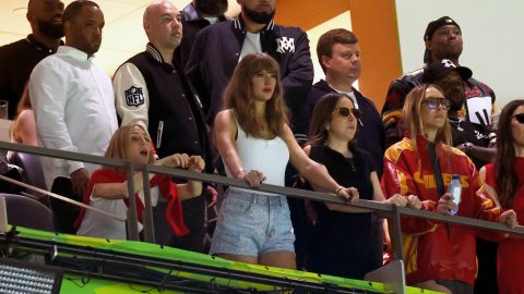 Válást kezdeményezett egy amerikai nő, mert a férje kifújolta Taylor Swiftet