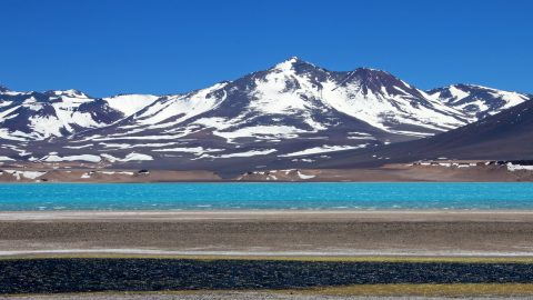 Kimentettek egy magyar turistát a világ legmagasabb vulkánjáról Chilében
