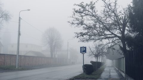 Kettészakad az ország: napsütés, felhő, szél is lesz vasárnap