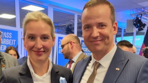 Toroczkai László az AfD eredményvárójából cáfolta, hogy a Fidesz elcsábította volna a német szövetségesüket
