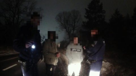 Rossz helyen sétált, így bukott le egy súlyos testi sértés miatt körözött férfi